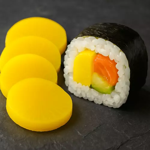 Такуан в роллах: что это такое и какой у него вкус